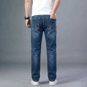 Alternative view of Men’s Essential Slim-Fit Denim Jeans – Classic Deep Blue